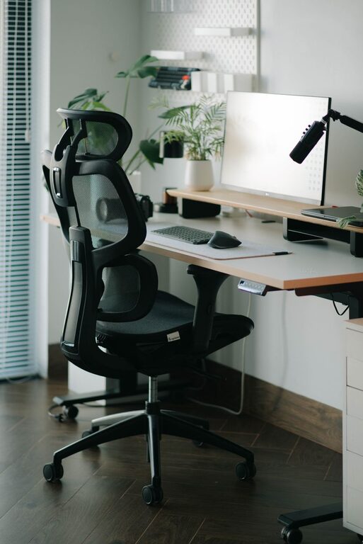 Desk Setup Tips for Better Focus and Everyday Comfort